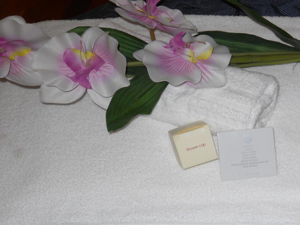 Catania Crossing B&B - Rooms & Comforts ห้อง รูปภาพ