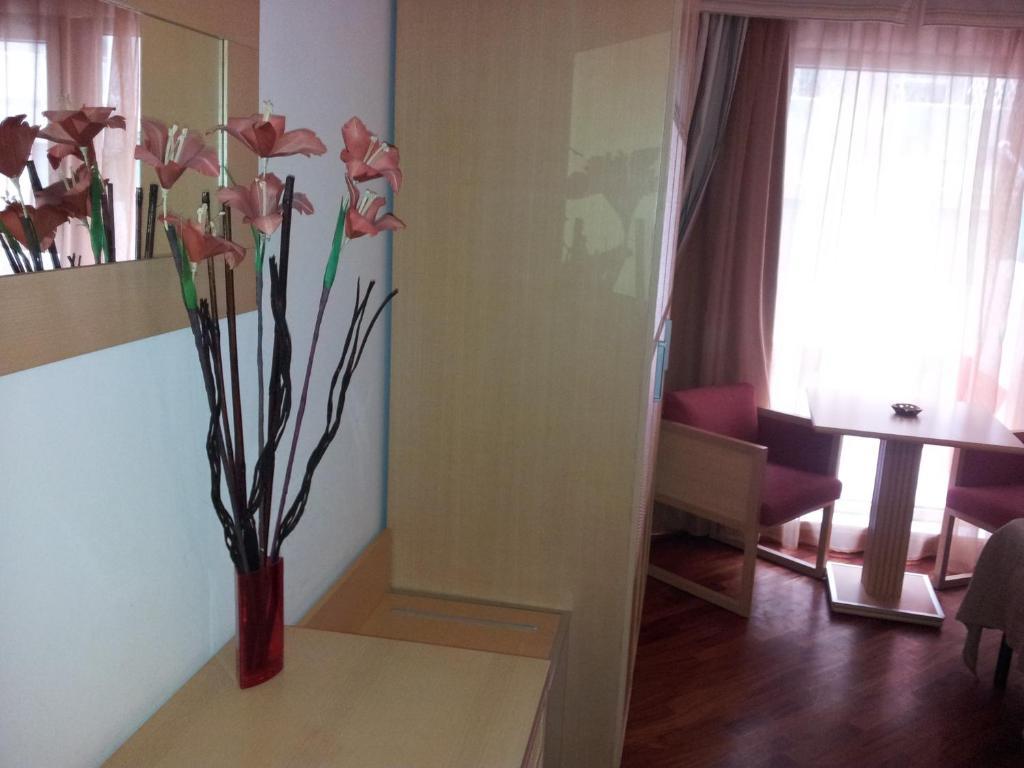 Catania Crossing B&B - Rooms & Comforts ห้อง รูปภาพ