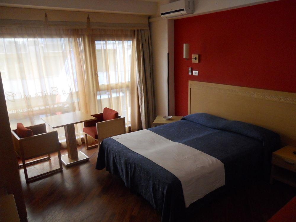 Catania Crossing B&B - Rooms & Comforts ภายนอก รูปภาพ