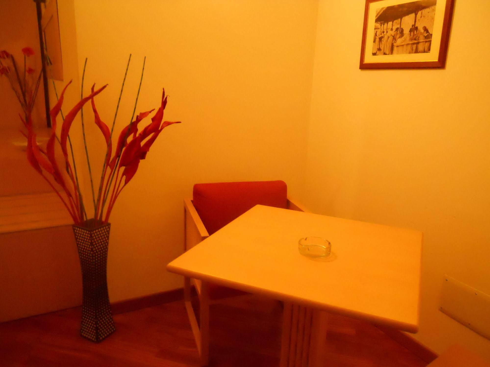Catania Crossing B&B - Rooms & Comforts ภายนอก รูปภาพ